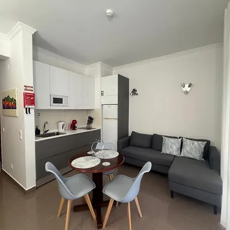 Avila Holidays Apartament