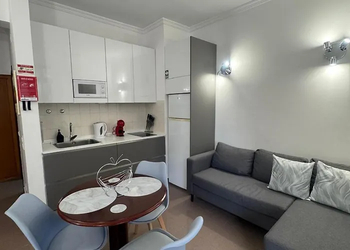 Avila Holidays Funchal (Madeira)